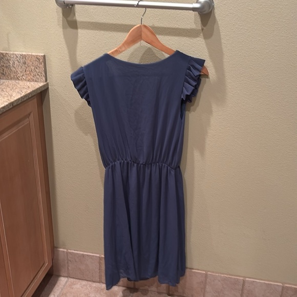 Elegant Blue Ruffle Sleeve Dress. It's made in Italy - Picture 4 of 6